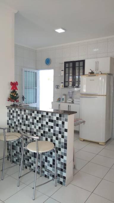 Casa Com Piscina Itanhaem Cibratel II Villa Kültér fotó